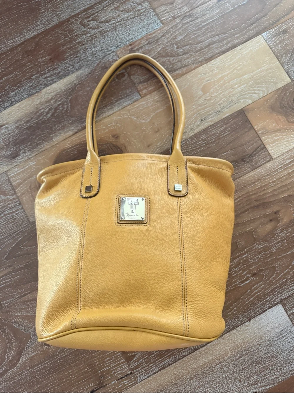 Tignanello Mustard Yellow Pebbled Leather Shopper Tote Bag Purse / EUC
